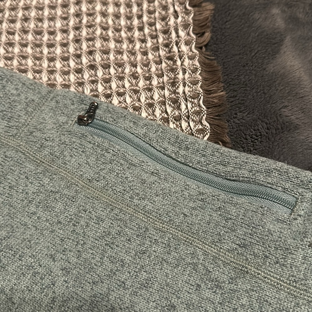 Women’s Patagonia Better Sweater - Picture 3 of 4